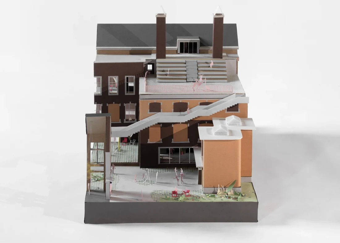 Maquette du L1, vue de face